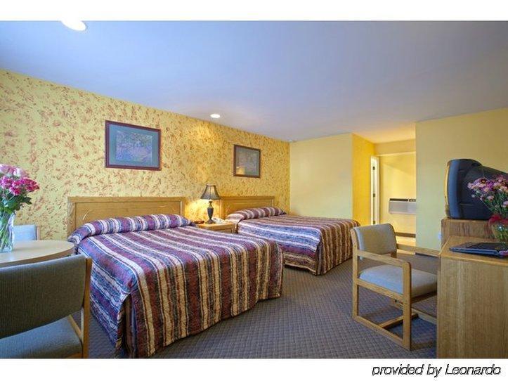 Americas Best Value Inn Роузбърг Стая снимка