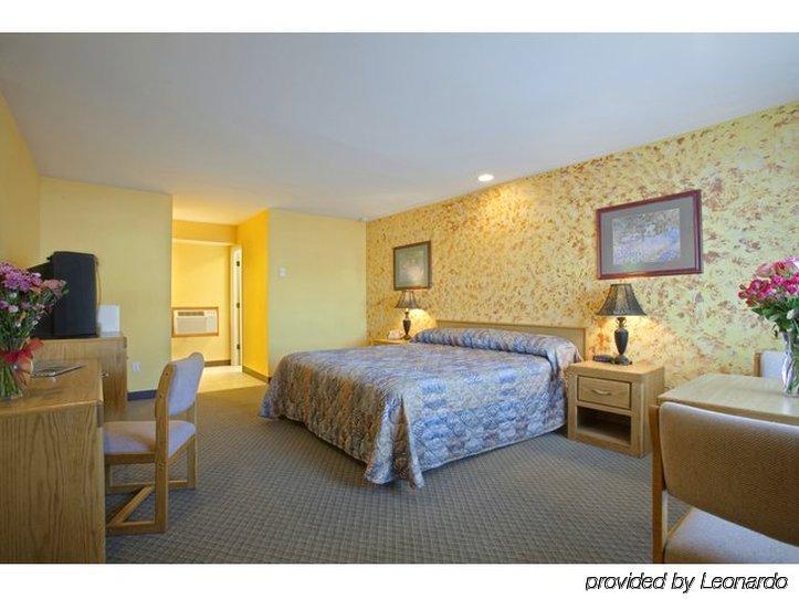 Americas Best Value Inn Роузбърг Стая снимка